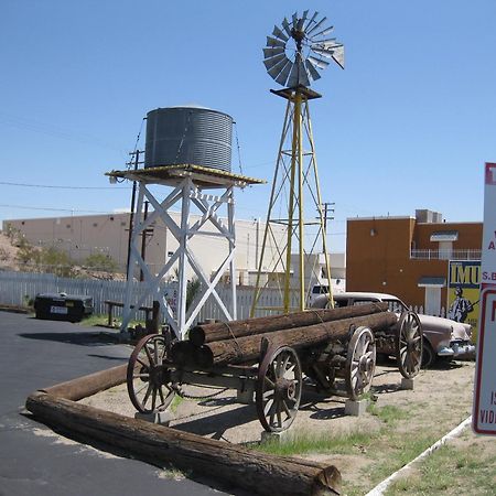 Route 66 Motel Barstow Exterior photo